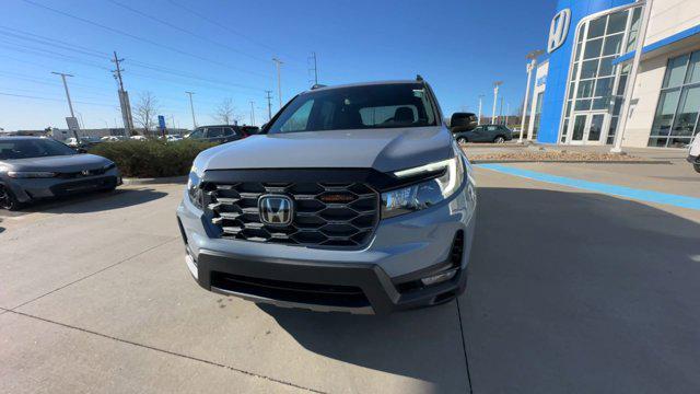 new 2025 Honda Passport car, priced at $46,805