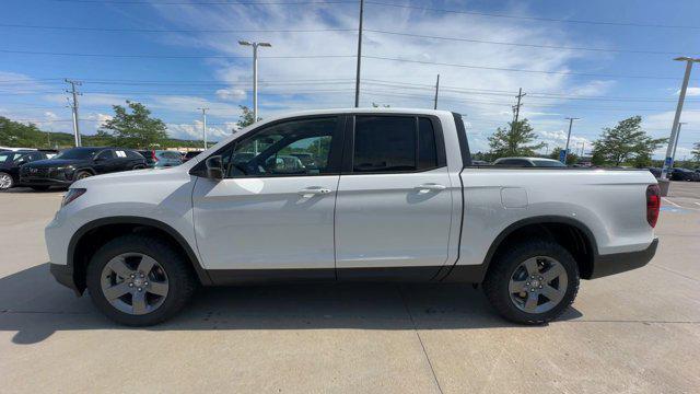 new 2025 Honda Ridgeline car, priced at $44,285