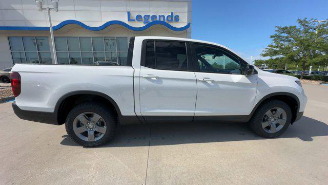 new 2025 Honda Ridgeline car, priced at $44,285