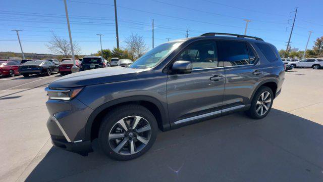 new 2025 Honda Pilot car, priced at $53,205