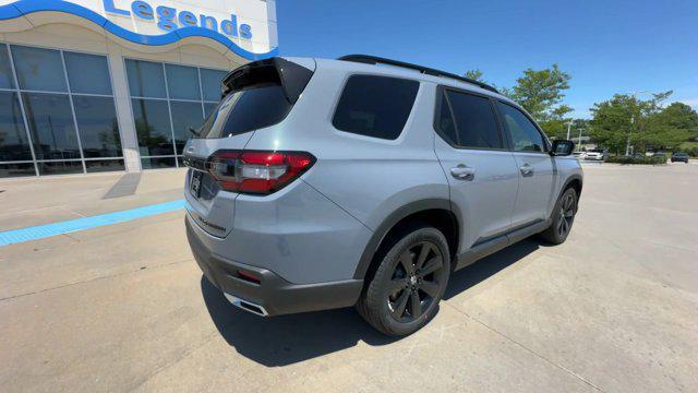 new 2025 Honda Pilot car, priced at $56,485