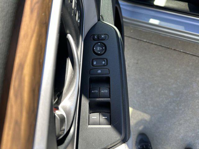 used 2019 Honda CR-V car, priced at $19,000