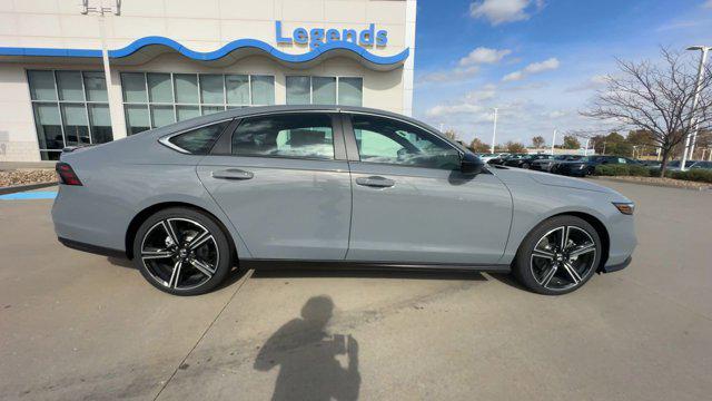 new 2025 Honda Accord Hybrid car, priced at $33,976