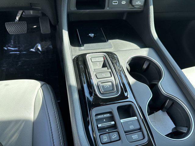 new 2025 Honda Pilot car, priced at $50,450