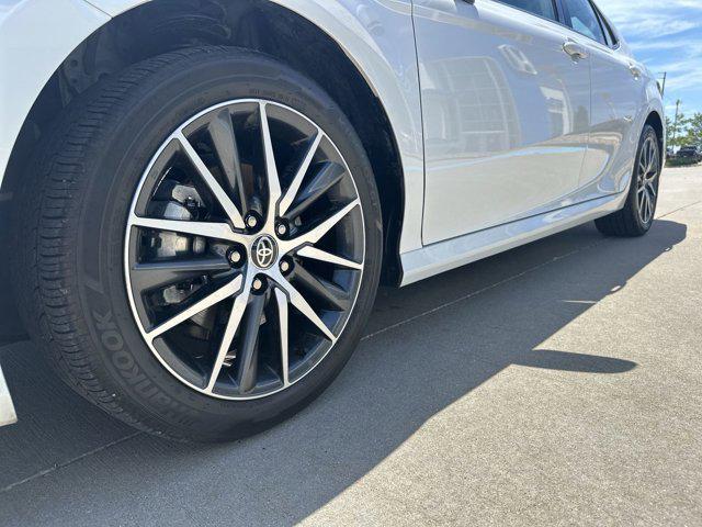 used 2024 Toyota Camry Hybrid car, priced at $32,000