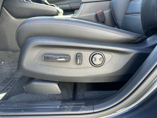 new 2026 Honda CR-V Hybrid car, priced at $39,925