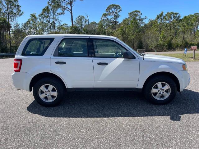 used 2009 Ford Escape car, priced at $6,995