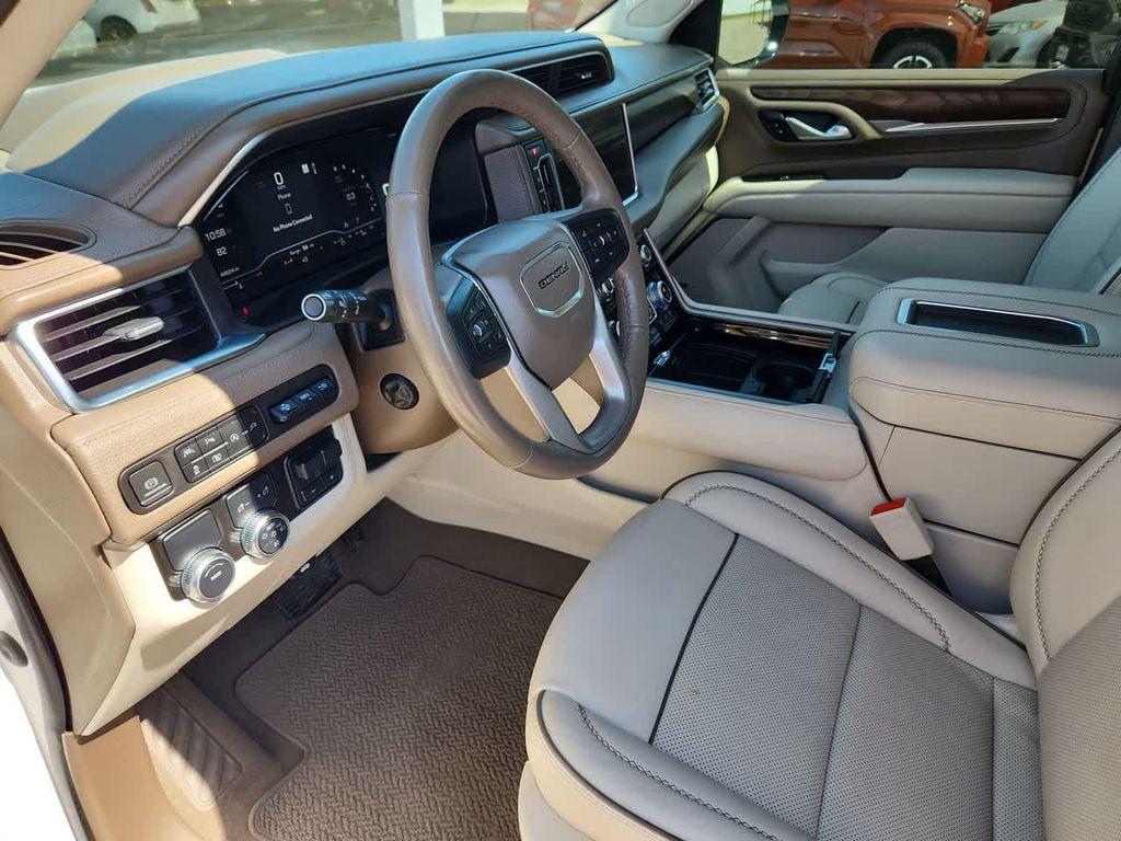used 2022 GMC Yukon car, priced at $59,986