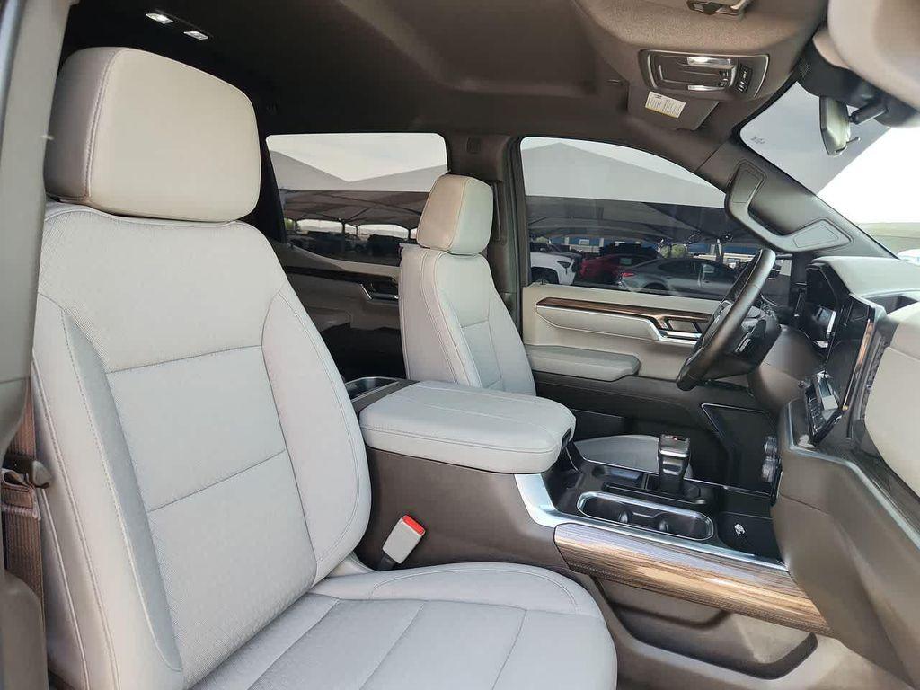 used 2024 Chevrolet Silverado 1500 car, priced at $49,988