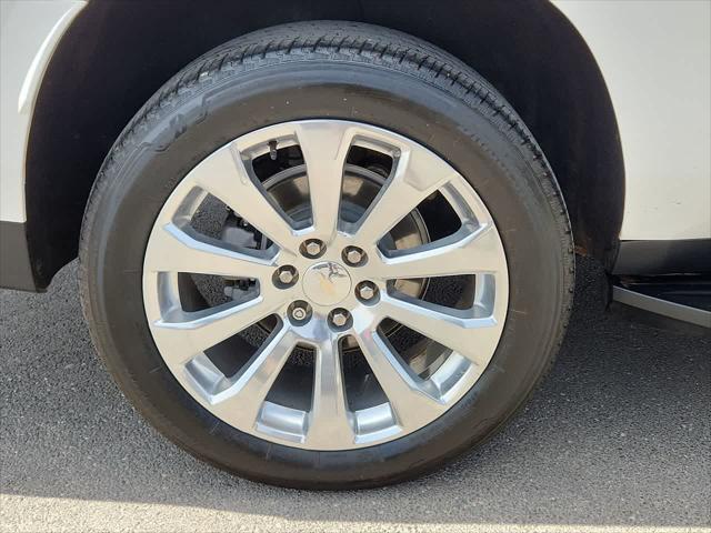 used 2021 Chevrolet Suburban car, priced at $43,986