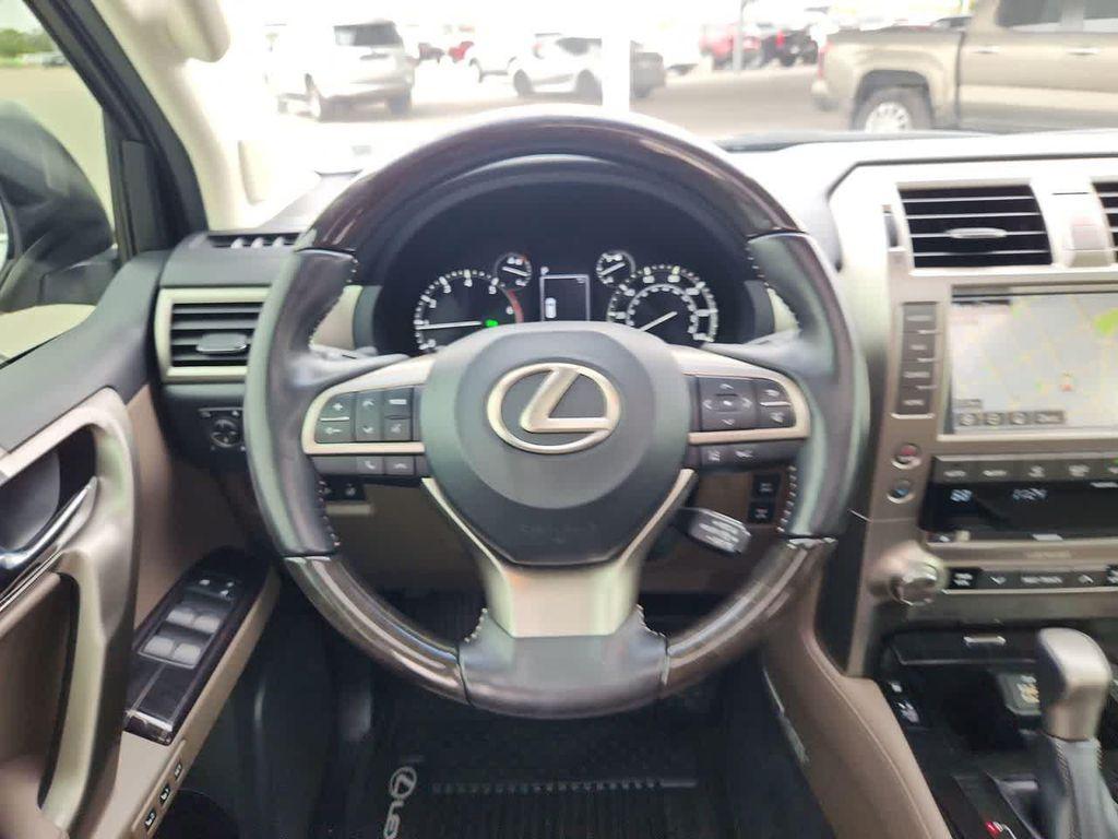 used 2020 Lexus GX 460 car, priced at $42,986