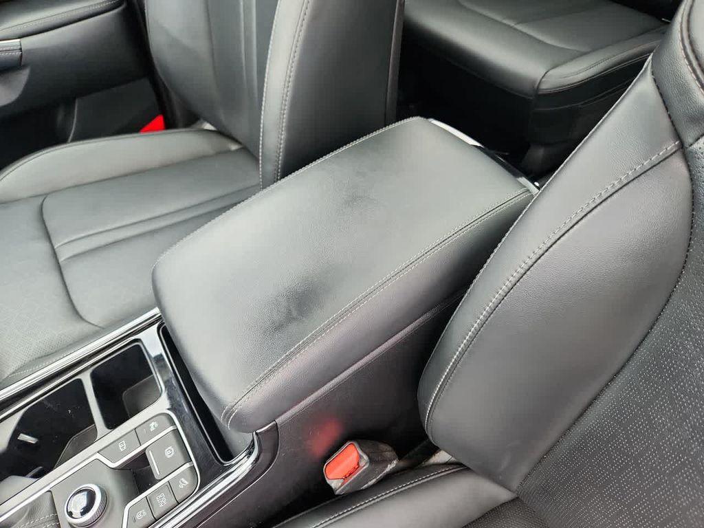 used 2021 Kia Sorento car, priced at $26,988