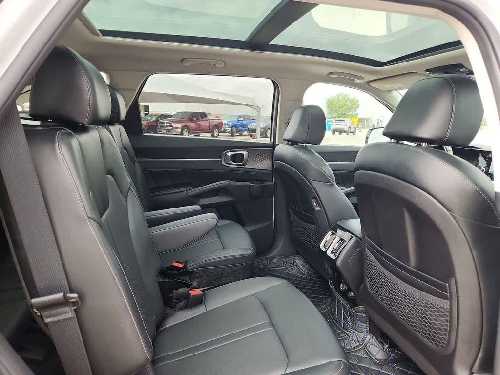 used 2021 Kia Sorento car, priced at $26,988