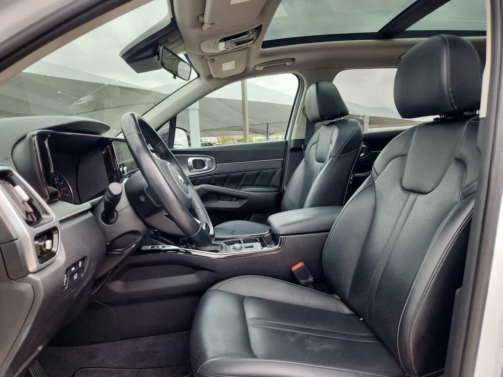 used 2021 Kia Sorento car, priced at $26,988