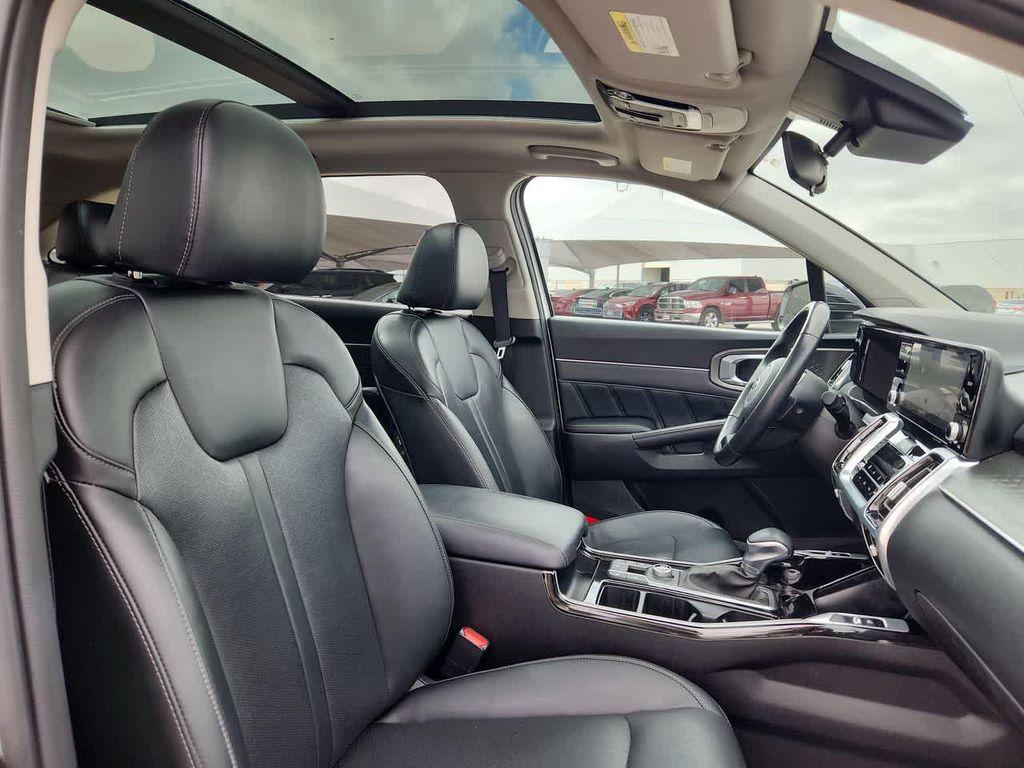 used 2021 Kia Sorento car, priced at $26,988