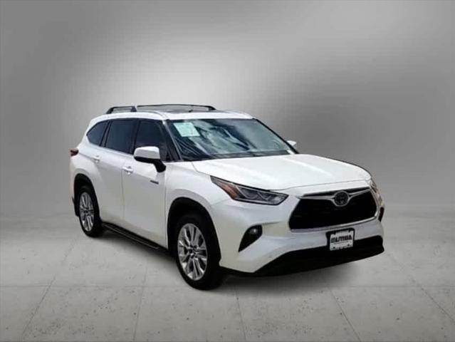 used 2021 Toyota Highlander Hybrid car, priced at $36,986