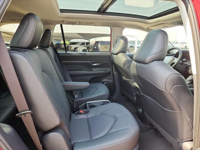 new 2025 Toyota Grand Highlander car, priced at $56,366