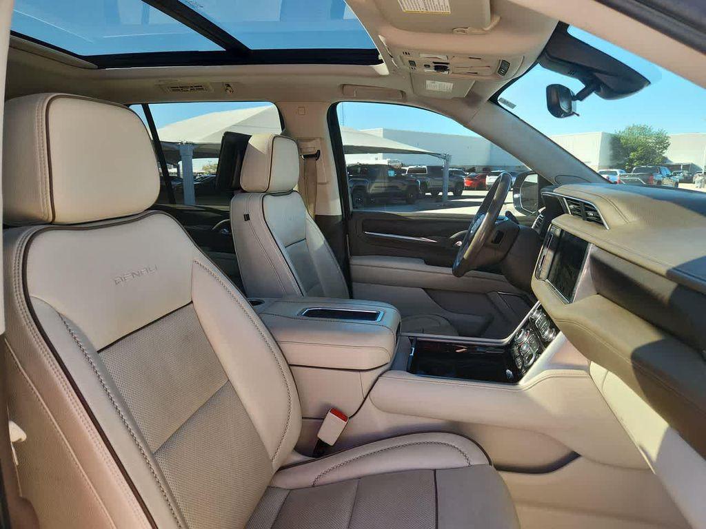 used 2022 GMC Yukon car, priced at $56,986