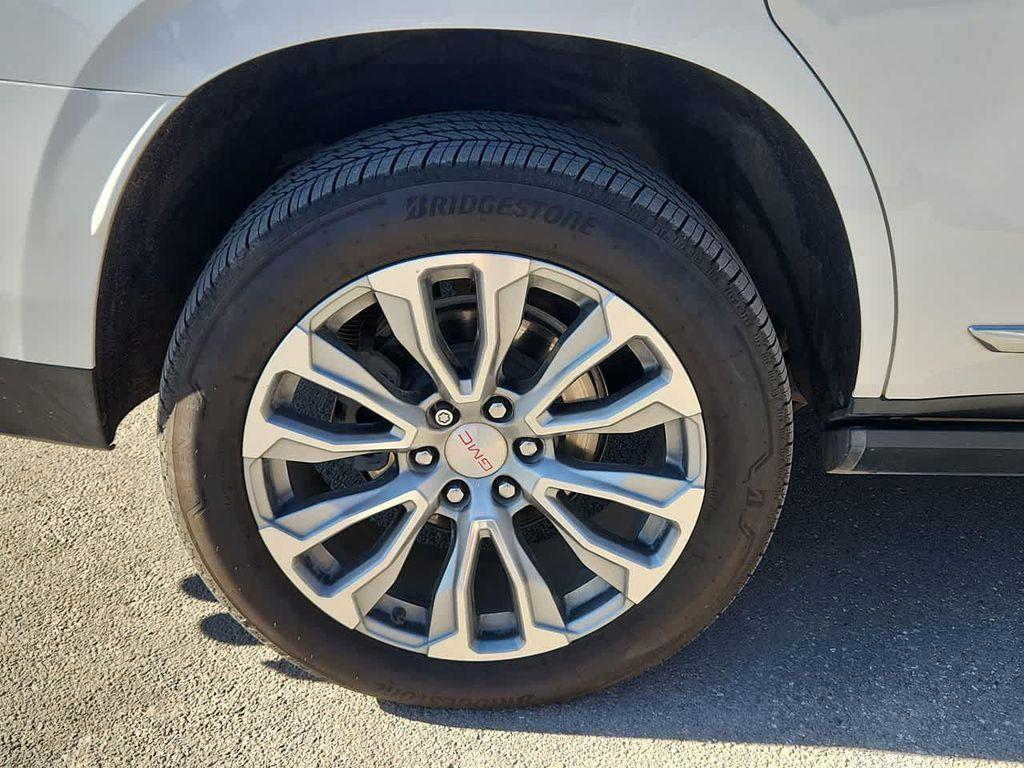 used 2022 GMC Yukon car, priced at $56,986