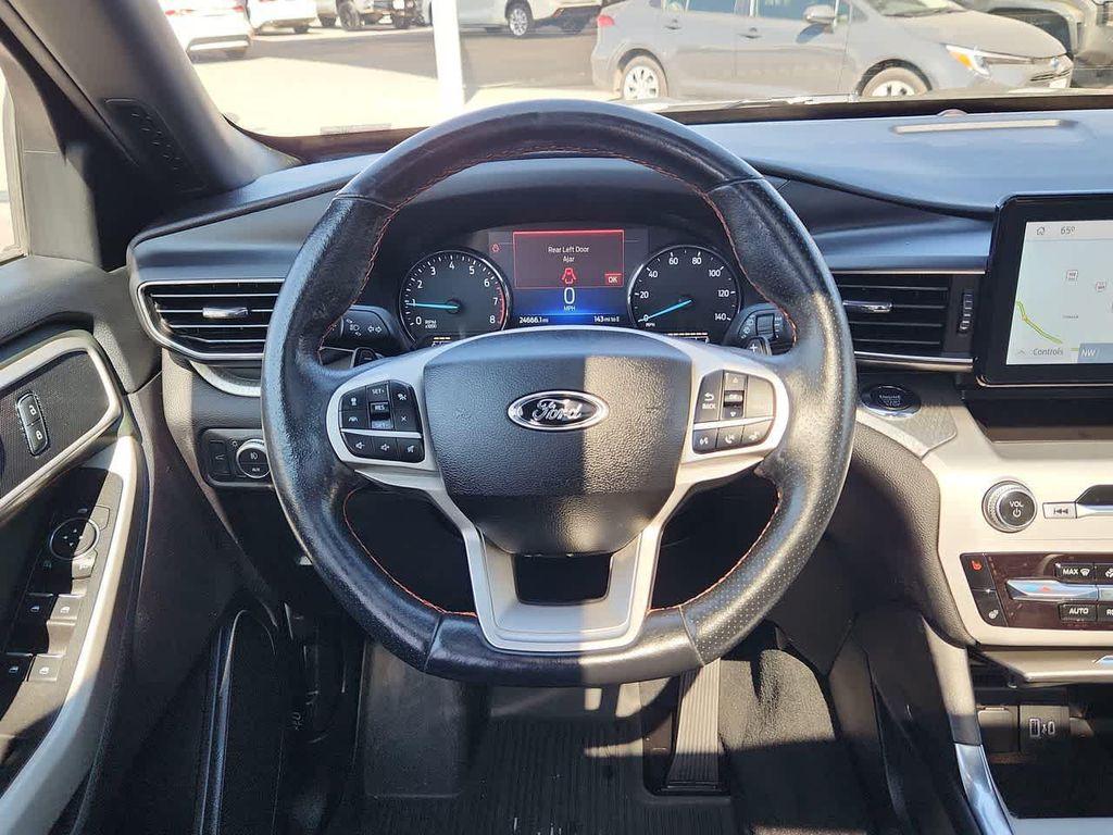 used 2022 Ford Explorer car