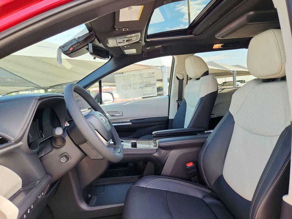 new 2025 Toyota Sienna car, priced at $63,818