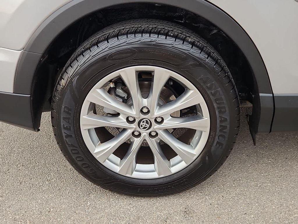 used 2018 Toyota RAV4 car, priced at $18,988