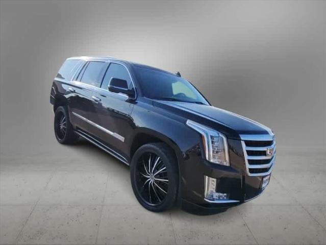 used 2016 Cadillac Escalade car, priced at $27,986