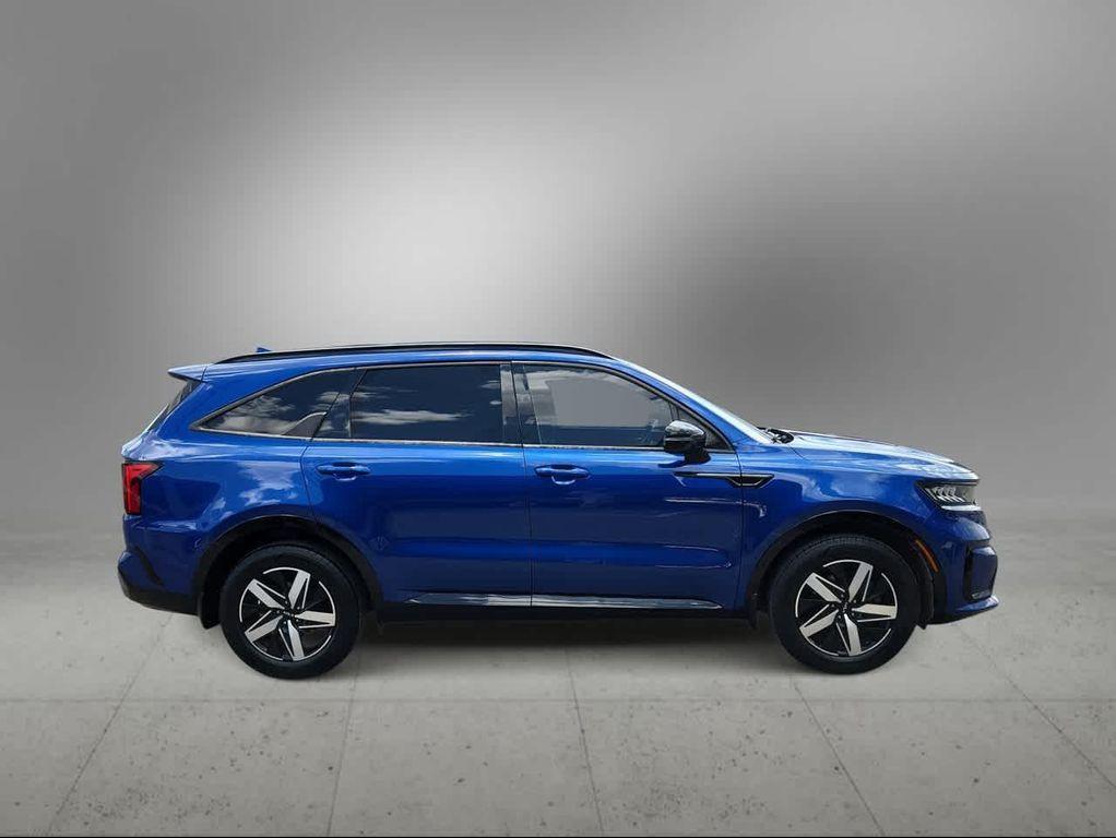 used 2022 Kia Sorento car, priced at $26,986