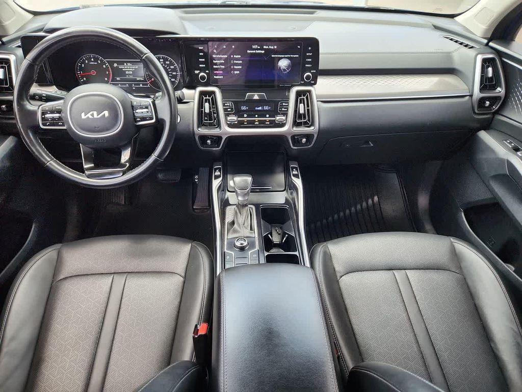 used 2022 Kia Sorento car, priced at $26,986