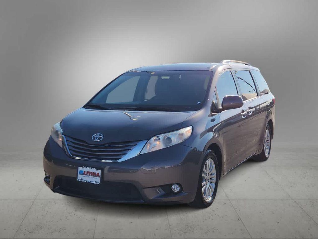 used 2016 Toyota Sienna car, priced at $14,986