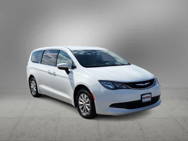 used 2018 Chrysler Pacifica car, priced at $11,986