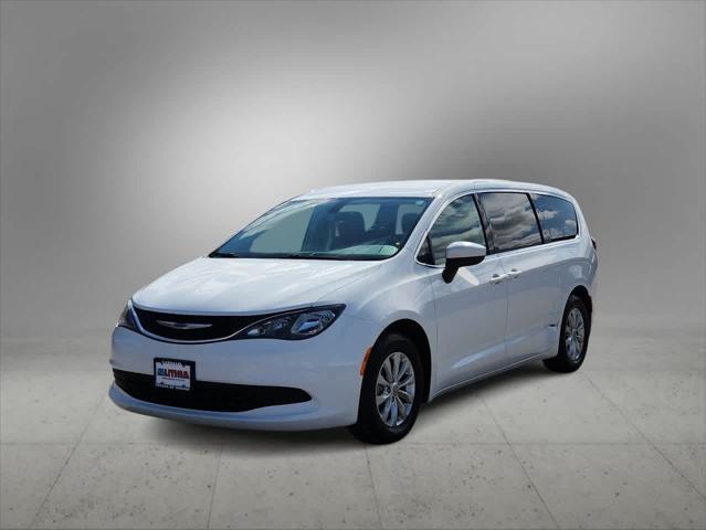 used 2018 Chrysler Pacifica car, priced at $11,986