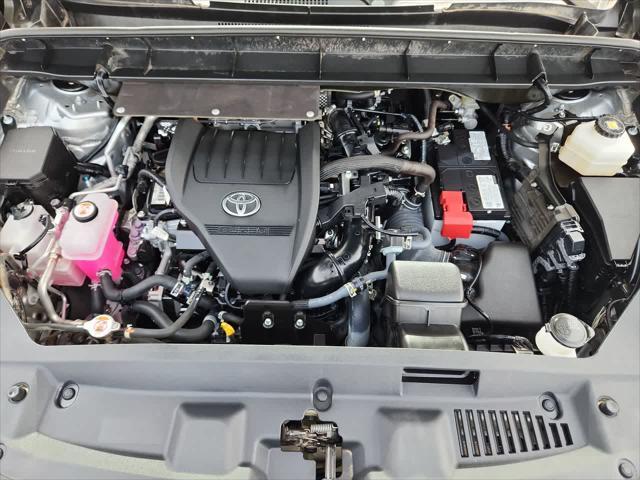 used 2023 Toyota Highlander car, priced at $36,986