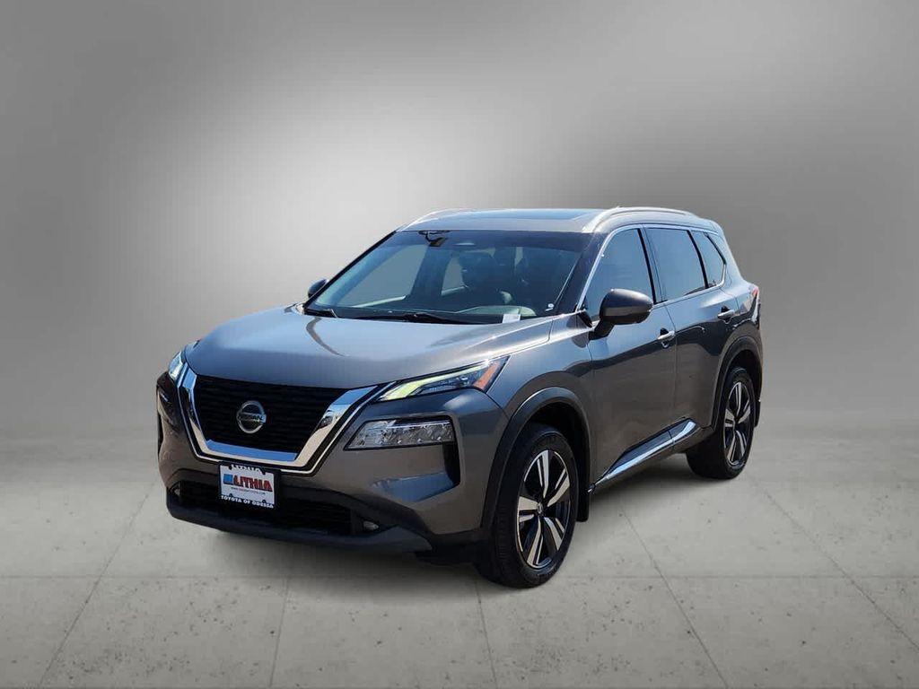 used 2021 Nissan Rogue car, priced at $24,986