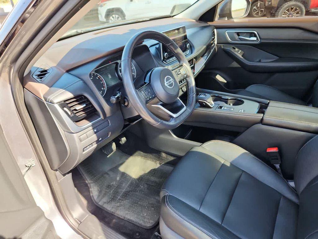 used 2021 Nissan Rogue car, priced at $24,986