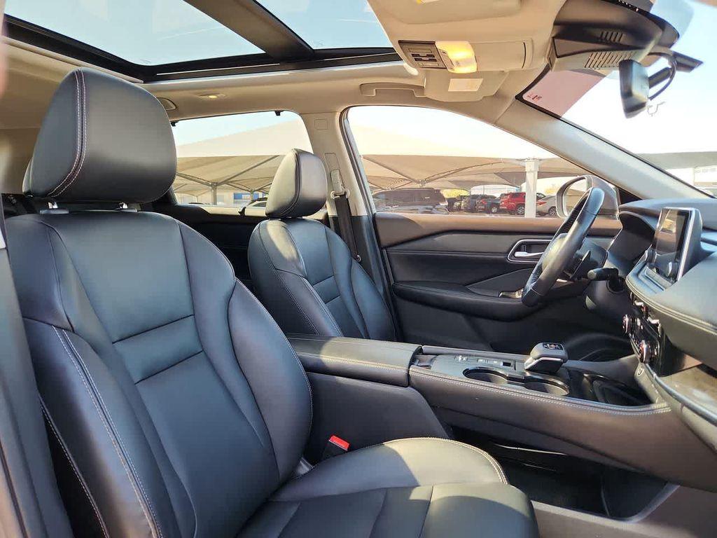 used 2021 Nissan Rogue car, priced at $24,986