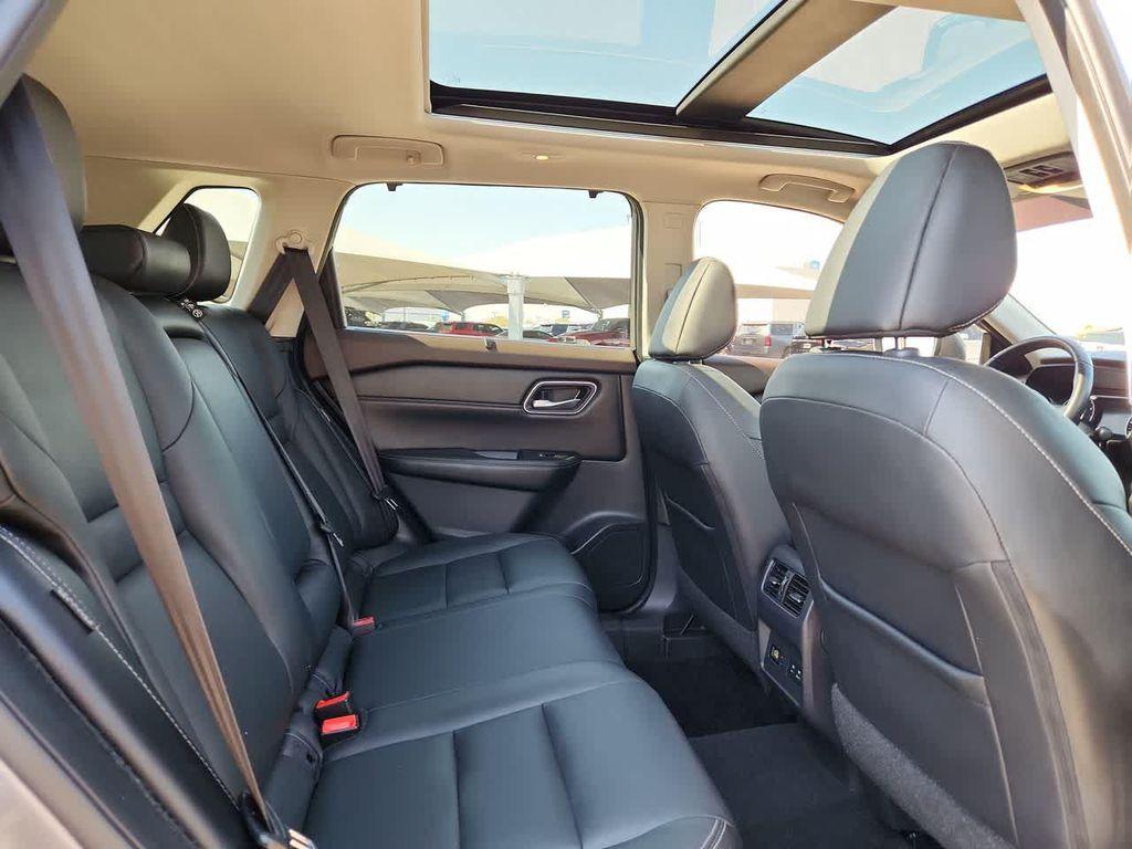 used 2021 Nissan Rogue car, priced at $24,986