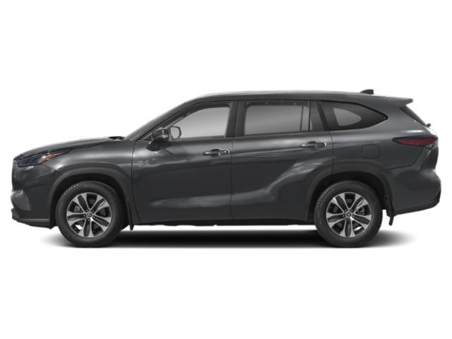 used 2023 Toyota Highlander car, priced at $37,986