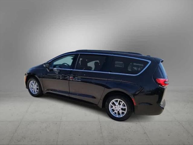 used 2022 Chrysler Pacifica car, priced at $27,986