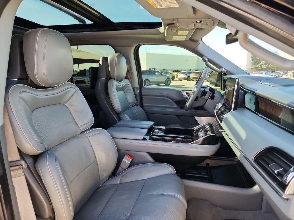 used 2018 Lincoln Navigator car, priced at $26,986