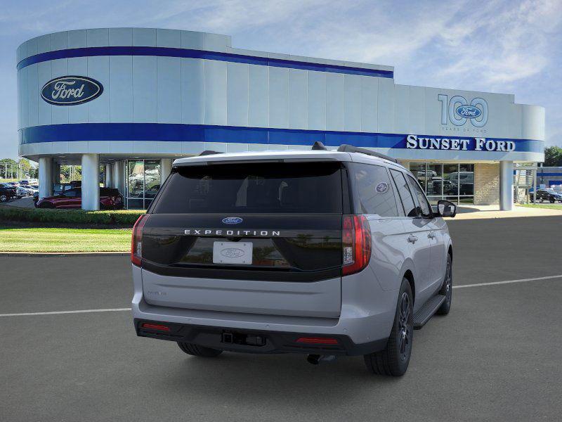 new 2025 Ford Expedition car, priced at $70,340