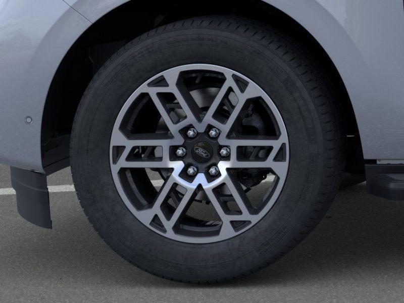 new 2025 Ford Expedition car, priced at $70,340