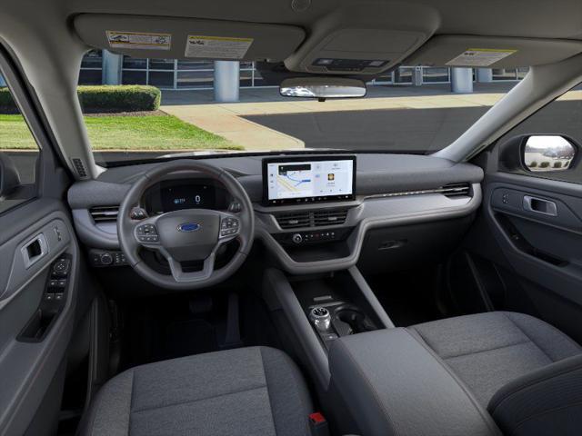 new 2025 Ford Explorer car, priced at $40,732