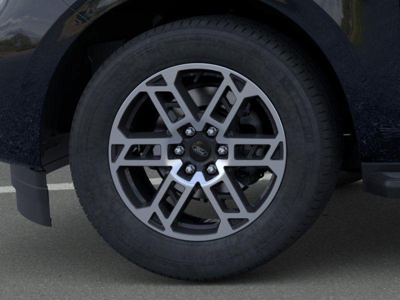 new 2025 Ford Expedition car, priced at $70,745