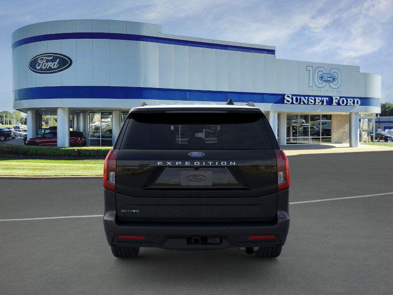 new 2025 Ford Expedition car, priced at $68,730