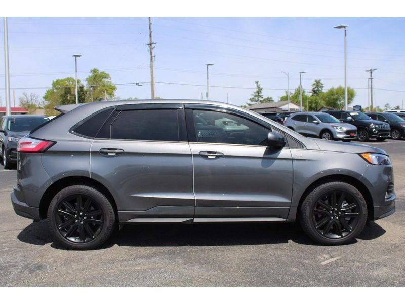 used 2023 Ford Edge car, priced at $35,995