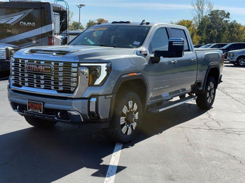 used 2024 GMC Sierra 2500 car, priced at $66,995