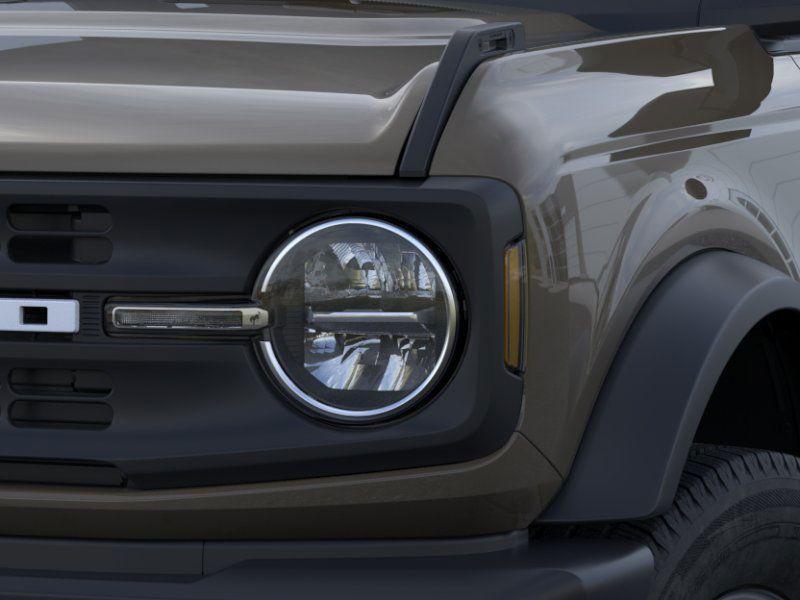 new 2025 Ford Bronco car, priced at $37,580