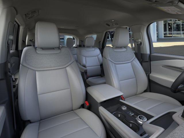 new 2025 Ford Explorer car, priced at $43,600
