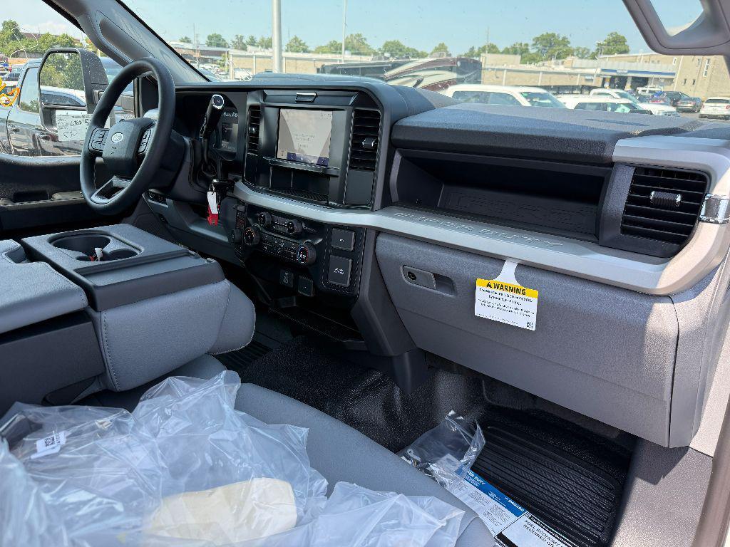 new 2025 Ford F-450 car, priced at $83,995